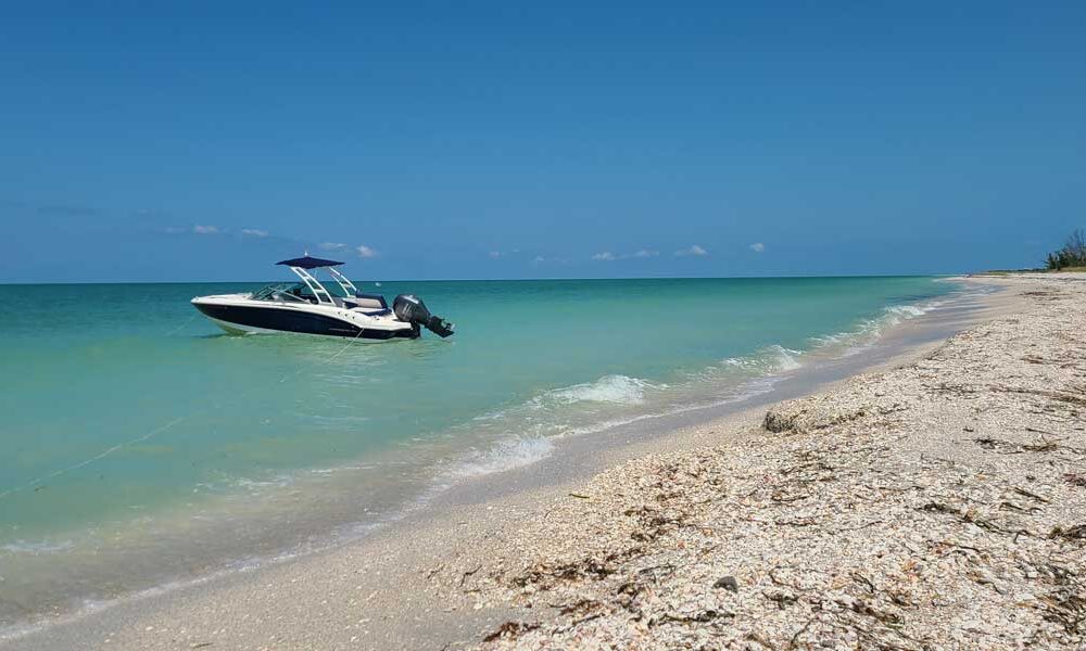 Cayo Costa by boat