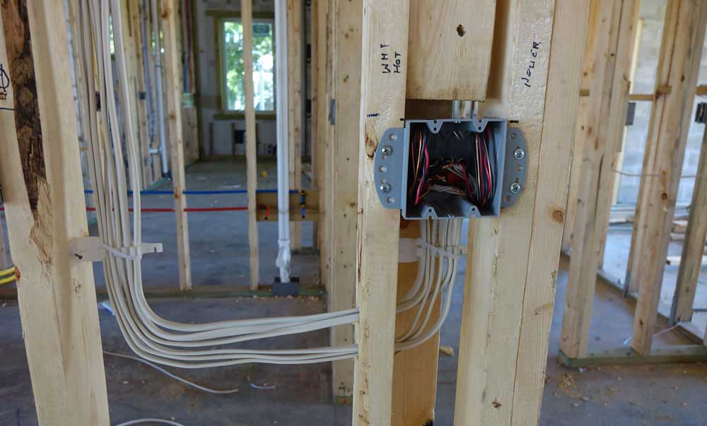 Elektroinstallation Baubericht