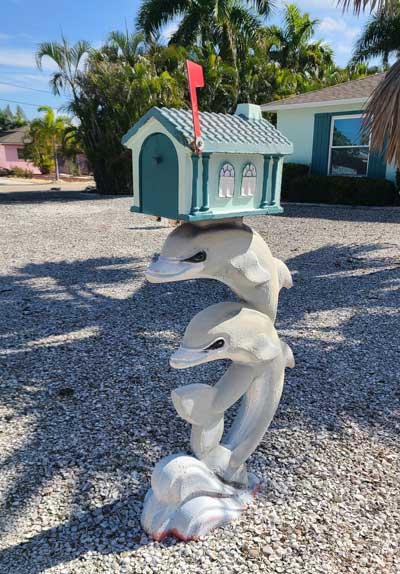 Flipper mit Haus Briefkasten