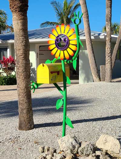 Sonnenblumen Briefkasten