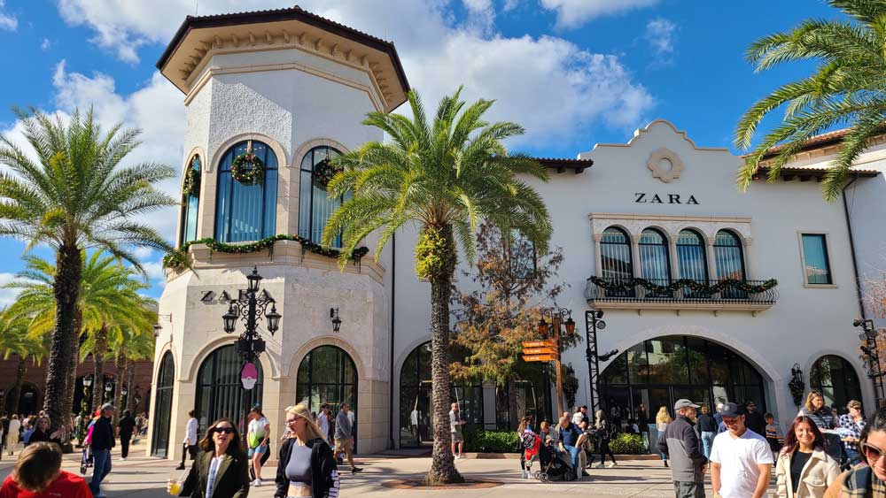 Disney Springs Shopping