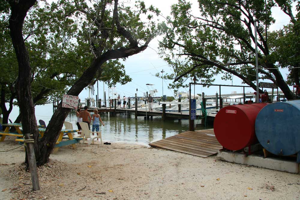 Robbies Marina