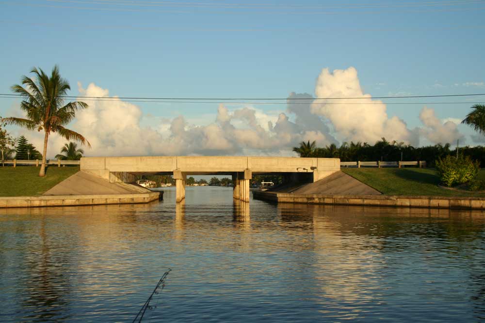 Kanal Brücke Cape Coral