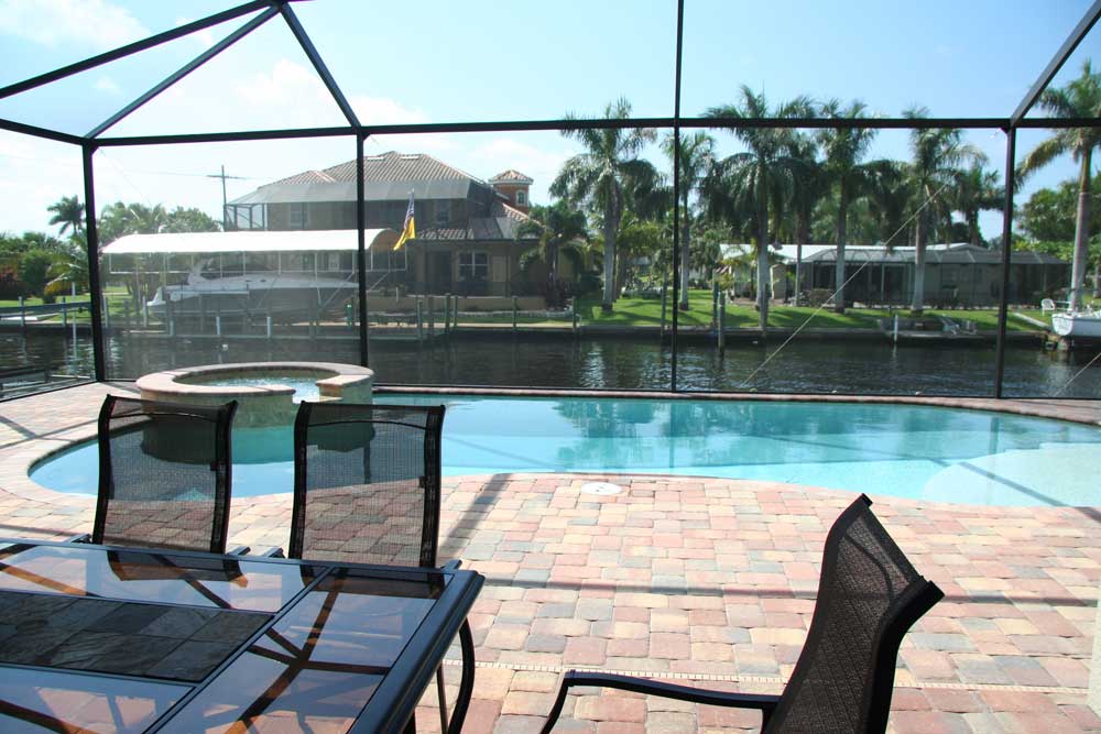 Ferienhaus mit Pool